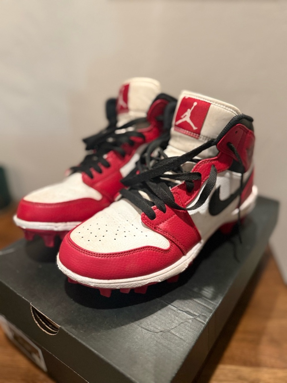 Jordan 1 Mid TD Youth Football Cleats